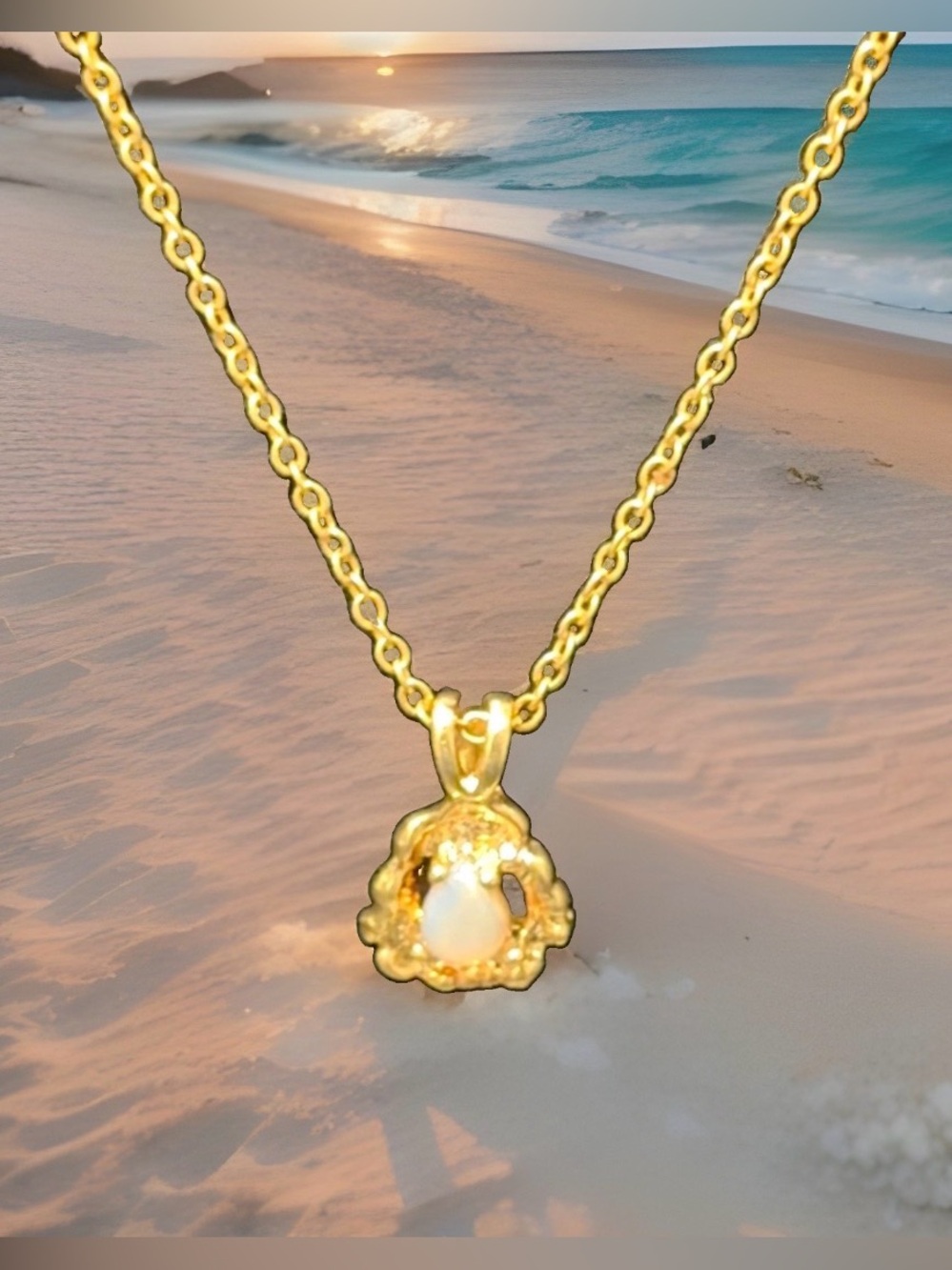VTG Ronte of Beverly Hills Genuine Opal Necklace 18" Gold-Tone Chain Elegant